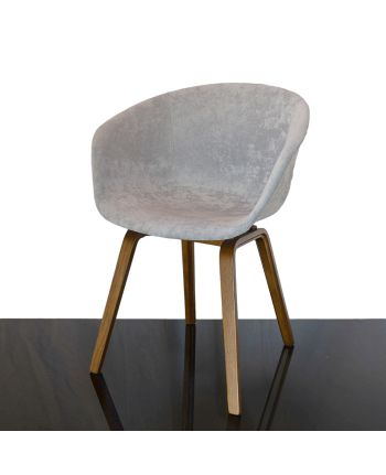 SCAUN DINING SHELL TAPITAT GRI HE282-58 / PICIOR LEMN NATUR